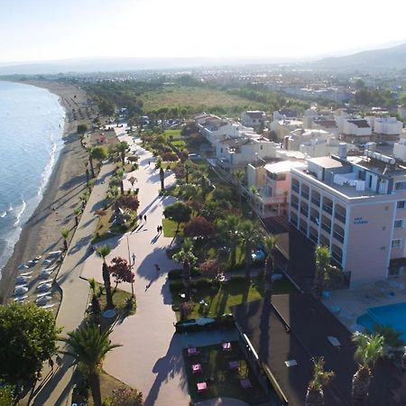 Holiday Hotel Kusadası Eksteriør billede